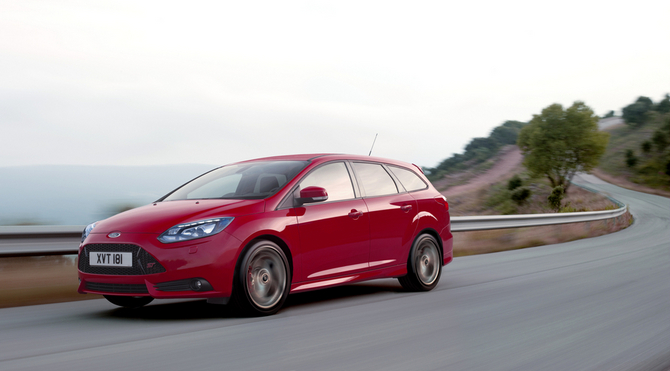 Ford Focus ST EcoBoost SW Ford Focus ST EcoBoost SW