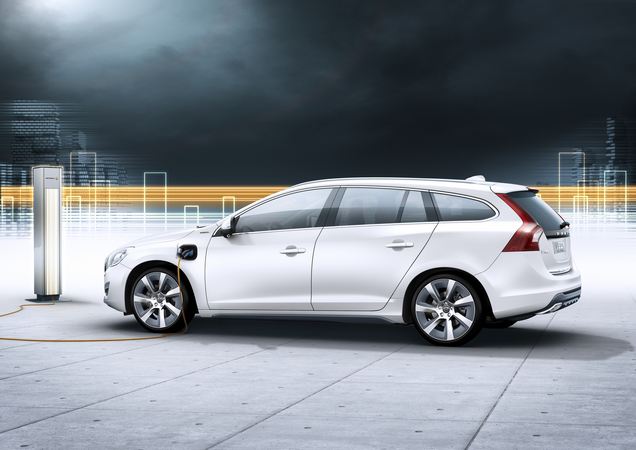 Volvo V60 Plug-in Hybrid Volvo V60 Plug-in Hybrid