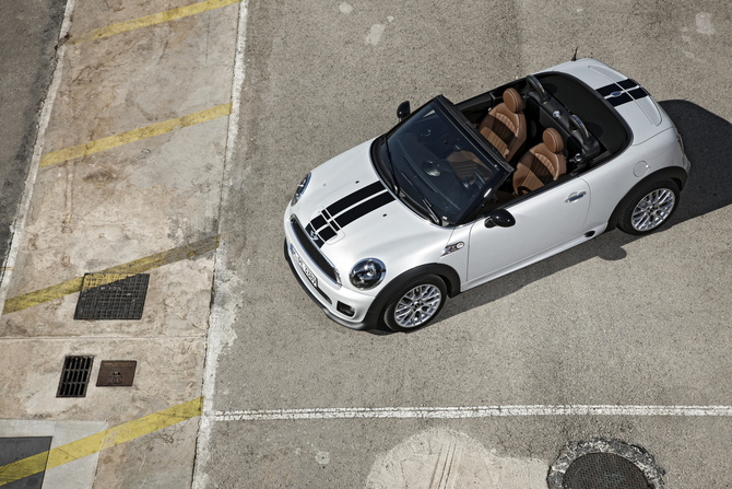 MINI (BMW) MINI Cooper Roadster MINI (BMW) MINI Cooper Roadster