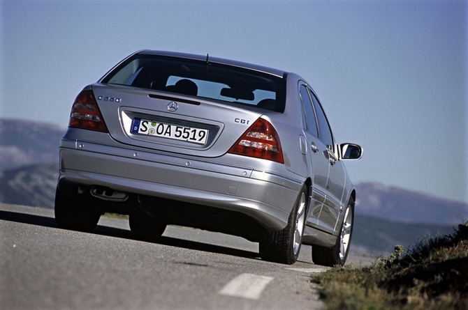 Mercedes-Benz C 220 CDI Mercedes-Benz C 220 CDI