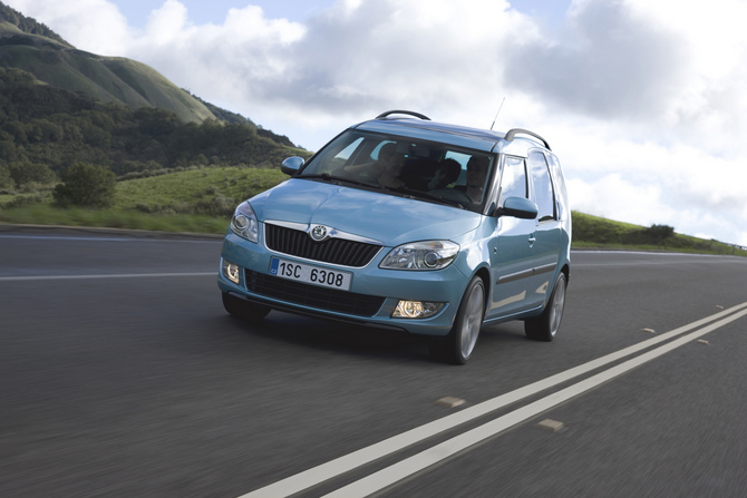 Skoda Roomster 1.2 TSI 105cv Style Skoda Roomster 1.2 TSI 105cv Style