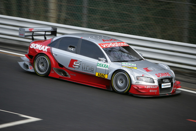 Audi A4 DTM 'R11' Audi A4 DTM 'R11'