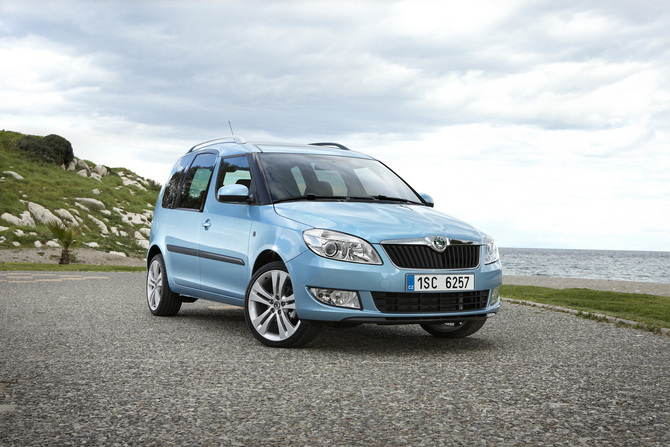 Skoda Roomster 1.2 TSI 105cv Elegance Skoda Roomster 1.2 TSI 105cv Elegance