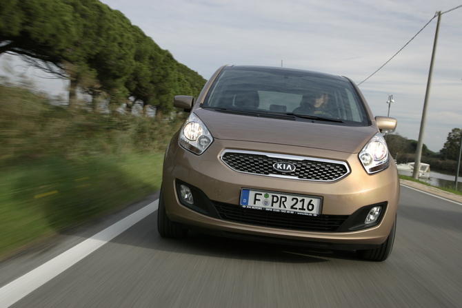 Kia Venga 1.4 CRDi ISG 90cv TX Kia Venga 1.4 CRDi ISG 90cv TX