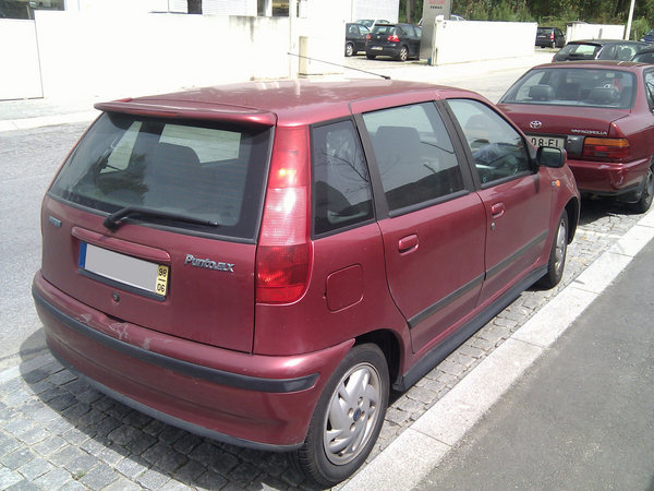 Fiat Punto 1.2 16v ELX 5-door Fiat Punto 1.2 16v ELX 5-door