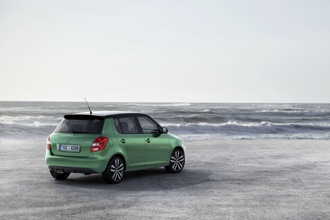 Skoda Fabia 1.4 TSI 180hp DSG 7v RS Skoda Fabia 1.4 TSI 180hp DSG 7v RS