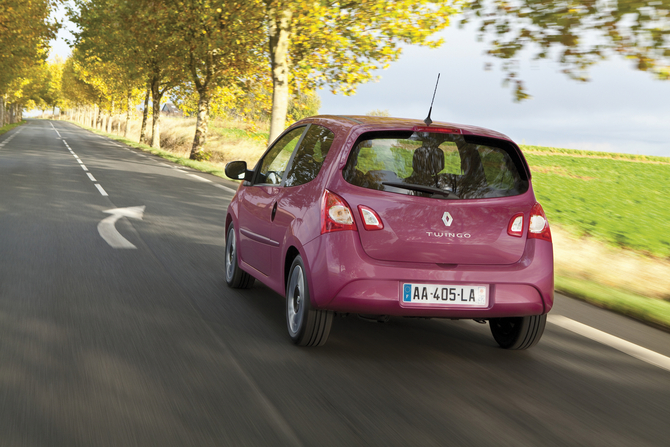 Third-Gen Twingo Brings Big Style to Small Package Third-Gen Twingo Brings Big Style to Small Package
