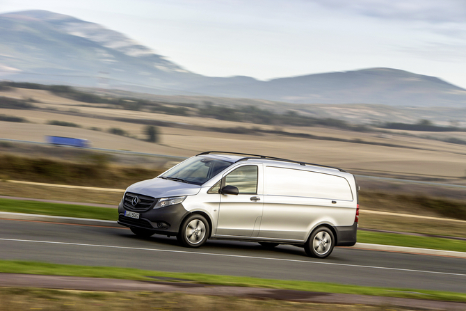 Mercedes-Benz Vito Tourer 9L Select Long 109CDI/34 Mercedes-Benz Vito Tourer 9L Select Long 109CDI/34