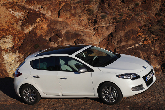 Renault Mégane 1.5 dCi SS FAP ECO2 Luxe Renault Mégane 1.5 dCi SS FAP ECO2 Luxe