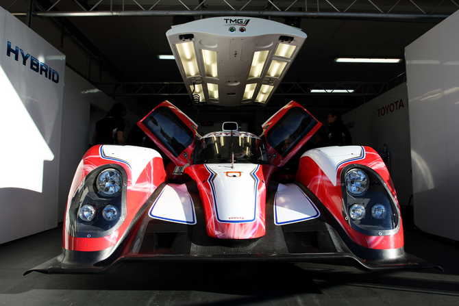 Toyota TS030 HYBRID Toyota TS030 HYBRID