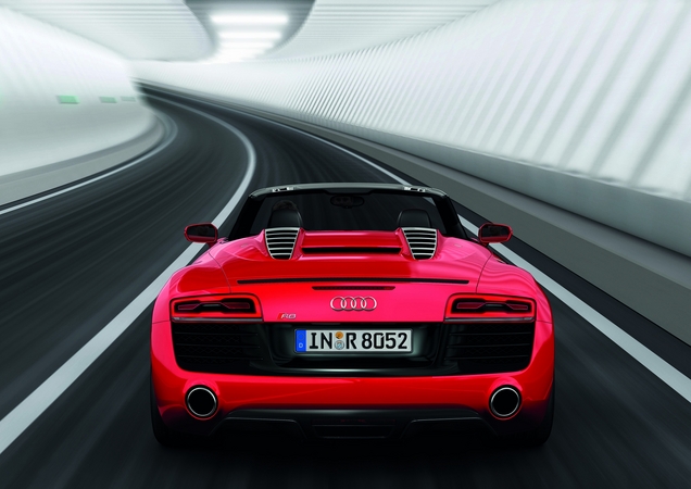 Audi R8 Spyder 4.2 V8 FSI Audi R8 Spyder 4.2 V8 FSI