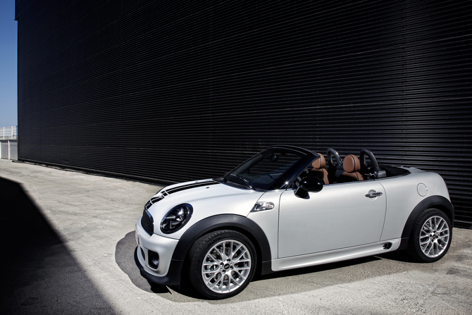MINI (BMW) MINI John Cooper Works Roadster MINI (BMW) MINI John Cooper Works Roadster