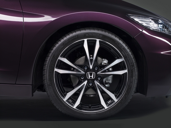 Honda revela CR-Z atualizado Honda revela CR-Z atualizado