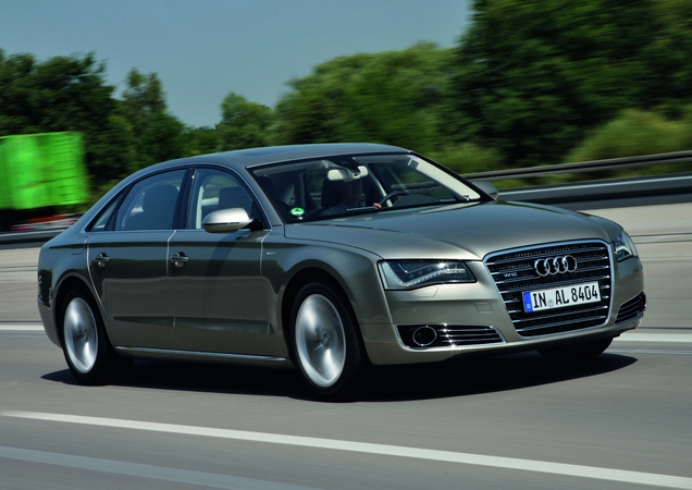Audi A8 L 4.0 V8 TFSI quattro tiptronic Audi A8 L 4.0 V8 TFSI quattro tiptronic