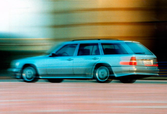 Mercedes-Benz E 36 AMG Station Wagon Mercedes-Benz E 36 AMG Station Wagon