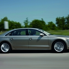 Audi A8 L 4.0 V8 TFSI quattro tiptronic