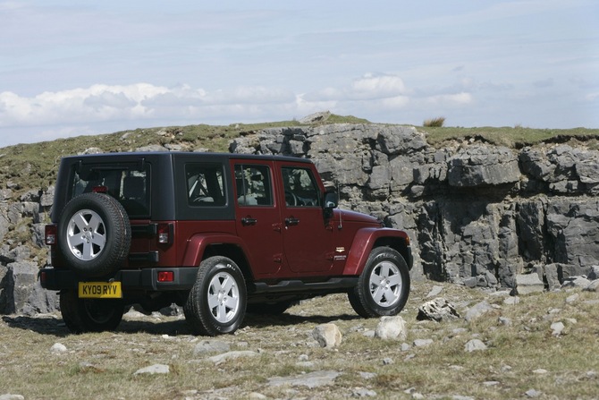Jeep Wrangler Unlimited Sahara 4X2 Jeep Wrangler Unlimited Sahara 4X2