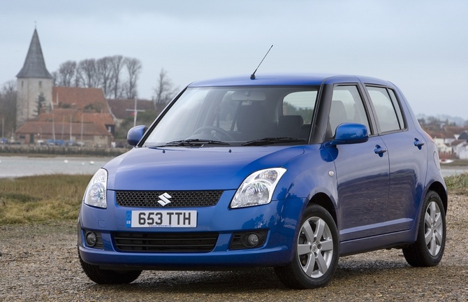 Suzuki Swift 1.3 DDiS Quiksilver 75cv Suzuki Swift 1.3 DDiS Quiksilver 75cv