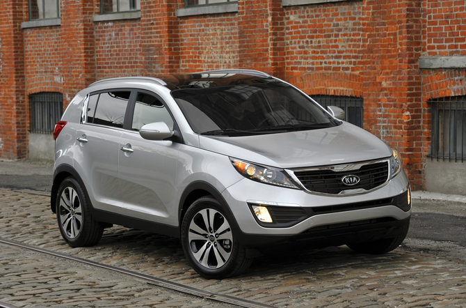 Kia Sportage FWD Kia Sportage FWD