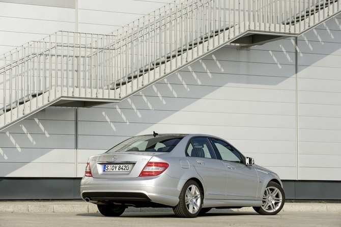 Mercedes-Benz C 250 CDI BlueEFFICIENCY Prime Edition Mercedes-Benz C 250 CDI BlueEFFICIENCY Prime Edition
