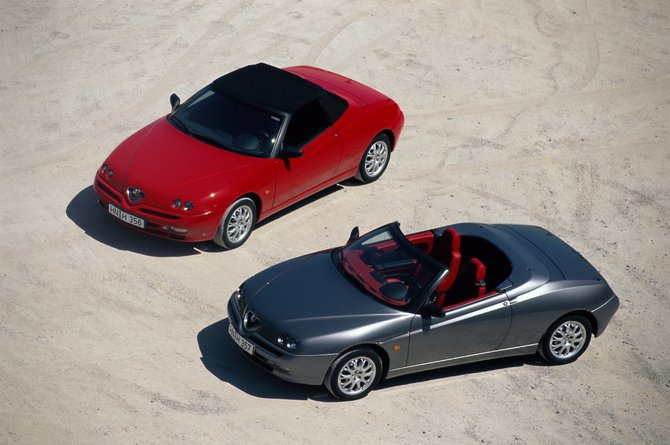 Alfa Romeo Spider 2.0 Twin Spark L Alfa Romeo Spider 2.0 Twin Spark L