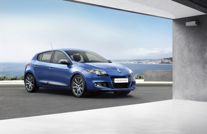Renault Megane Hatchback 2.0 TCe 180 GT Line TomTom Renault Megane Hatchback 2.0 TCe 180 GT Line TomTom