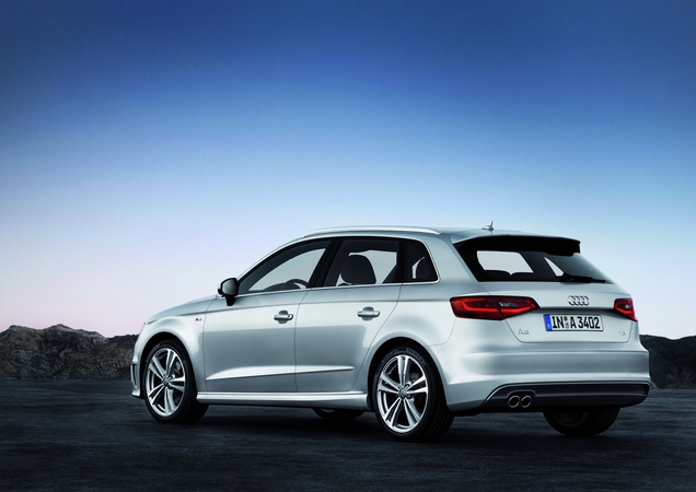 Audi A3 Sportback 1.8 TFSI Attraction S tronic Audi A3 Sportback 1.8 TFSI Attraction S tronic