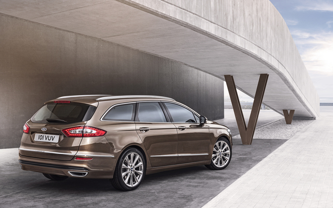 Ford Mondeo Vignale 2.0 TDCi Station Wagon Ford Mondeo Vignale 2.0 TDCi Station Wagon