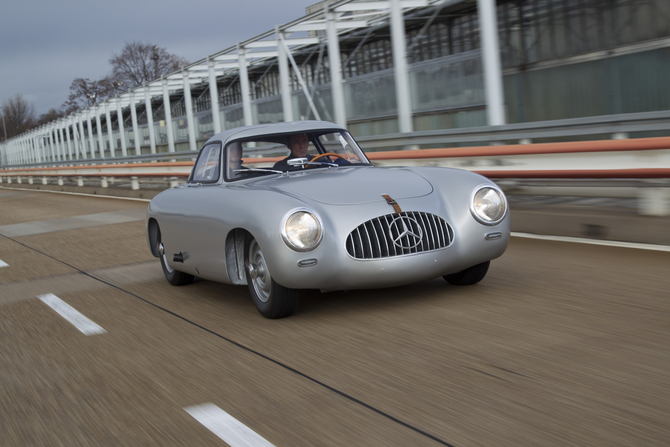 A Mercedes vai mostrar o W194 300 SL no evento A Mercedes vai mostrar o W194 300 SL no evento