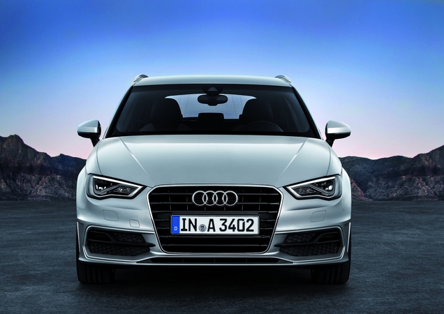 Audi A3 Sportback 1.8 TFSI Attraction S tronic Audi A3 Sportback 1.8 TFSI Attraction S tronic
