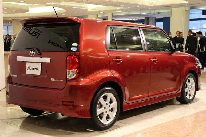 Toyota Corolla Rumion 1.5G Toyota Corolla Rumion 1.5G