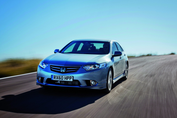 Honda Accord 2.0 Elegance Automatic Honda Accord 2.0 Elegance Automatic