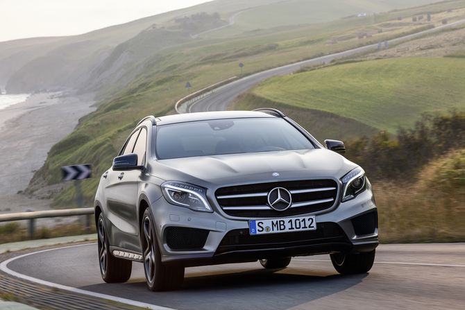 Mercedes-Benz GLA-Class Mercedes-Benz GLA-Class