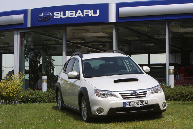 Subaru Impreza XV 2.0R LPG Automatic Subaru Impreza XV 2.0R LPG Automatic