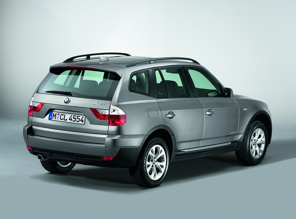 BMW X3 xDrive20d (E83) BMW X3 xDrive20d (E83)