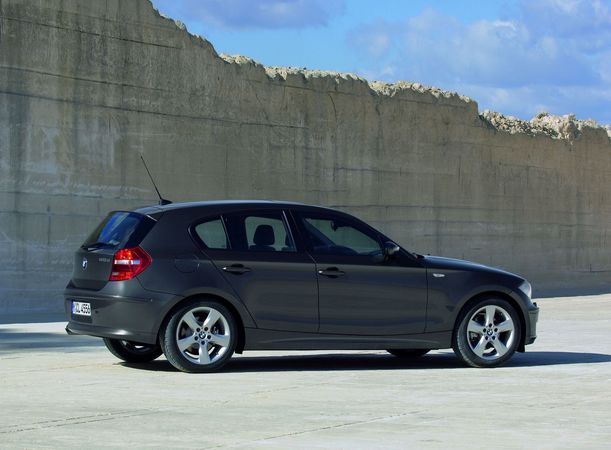 BMW 120d SE (Dynamic) BMW 120d SE (Dynamic)