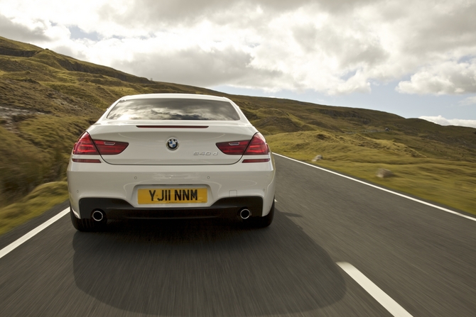 BMW 650i Coupé AT BMW 650i Coupé AT
