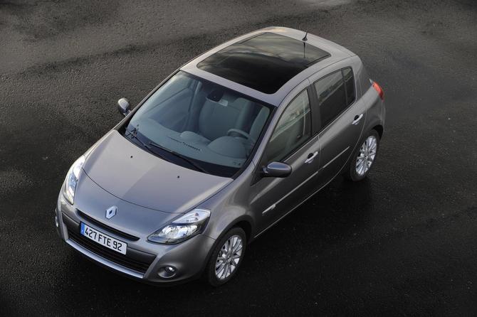 Renault Clio III 1.5 dCi 90hp 94g ECO2 Confort Renault Clio III 1.5 dCi 90hp 94g ECO2 Confort
