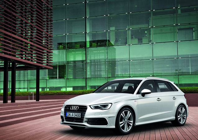 Audi A3 Sportback 2.0 TDI Sport S tronic Audi A3 Sportback 2.0 TDI Sport S tronic