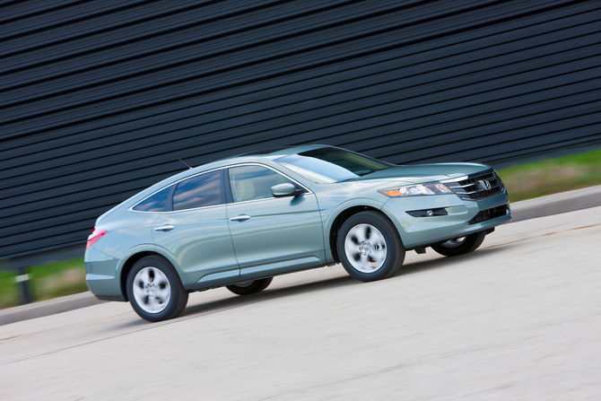 Honda Accord Crosstour EX-L 2WD 5-Spd AT Honda Accord Crosstour EX-L 2WD 5-Spd AT