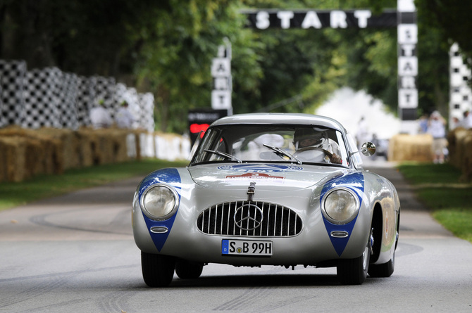 O 300SL que vai estar em Goodwood venceu as 24 Horas de Le Mans em 1952 O 300SL que vai estar em Goodwood venceu as 24 Horas de Le Mans em 1952