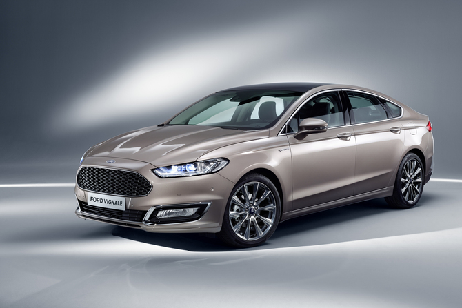 Ford Mondeo Vignale 2.0 TDCi Powershift Ford Mondeo Vignale 2.0 TDCi Powershift