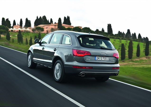 Audi Q7 4.2 V8 TDI 340cv quattro tiptronic Audi Q7 4.2 V8 TDI 340cv quattro tiptronic
