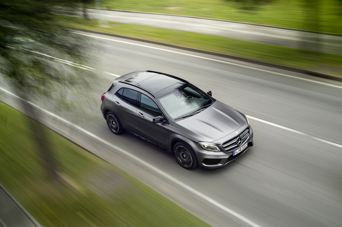 Mercedes-Benz GLA-Class Mercedes-Benz GLA-Class