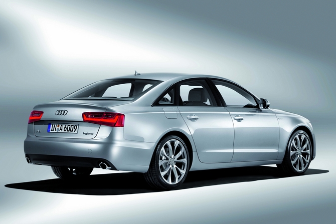 Audi A6 hybrid Tiptronic Audi A6 hybrid Tiptronic