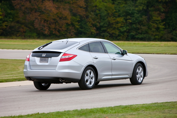 Honda Accord Crosstour EX-L 4WD 5-Spd AT Honda Accord Crosstour EX-L 4WD 5-Spd AT