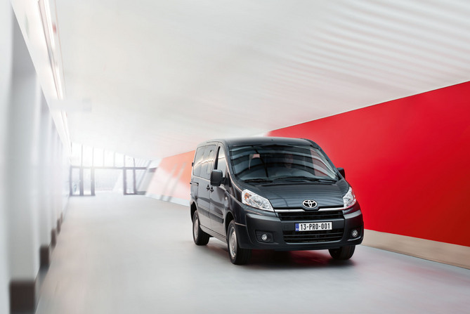 Neuer Toyota Proace ab 14. September im Handel Neuer Toyota Proace ab 14. September im Handel