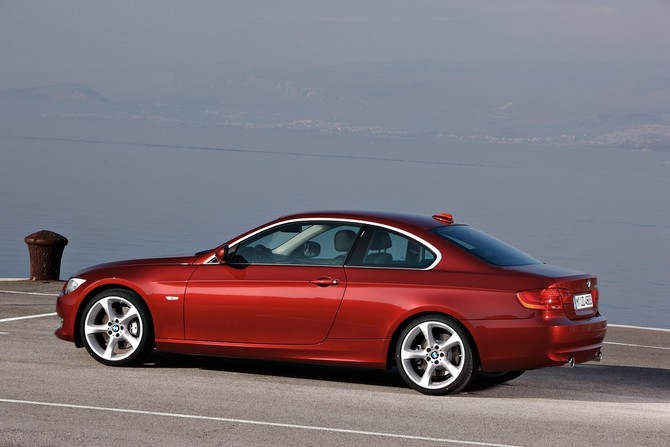 BMW 318i 2.0 BMW 318i 2.0