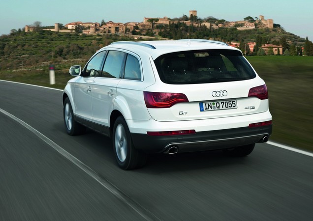 Audi Q7 4.2 V8 TDI 340cv quattro tiptronic Audi Q7 4.2 V8 TDI 340cv quattro tiptronic