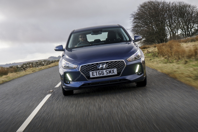 Hyundai i30 1.0 TGDi Style Hyundai i30 1.0 TGDi Style